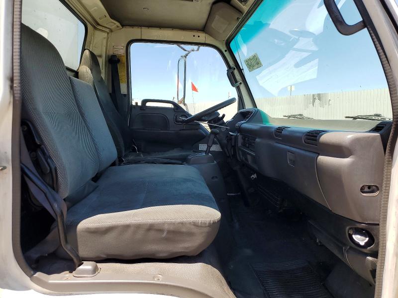 2005 Isuzu Npr VIN JALB4B16157012456 COPART salvage auction — MINOR DENT/SCRATCHES, CA - CERT OF TITLE-SALVAGED, sold $2,500 on 2026-07-29 (photo 5)