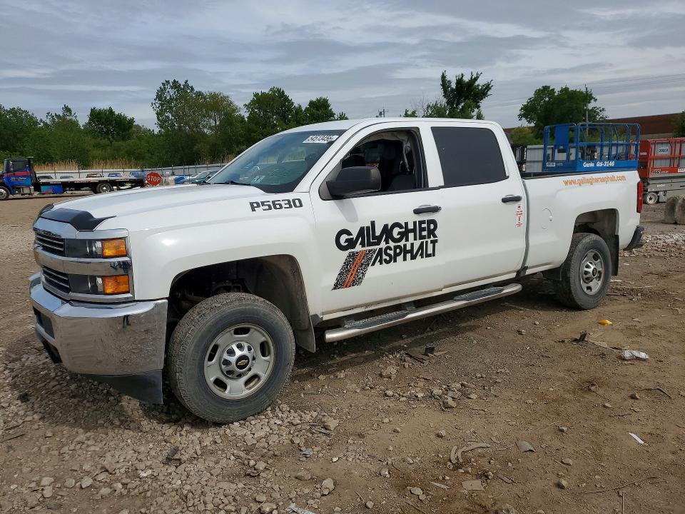 2018 Chevrolet Silverado VIN 1GC1KUEG5JF215027 — COPART salvage auction photo