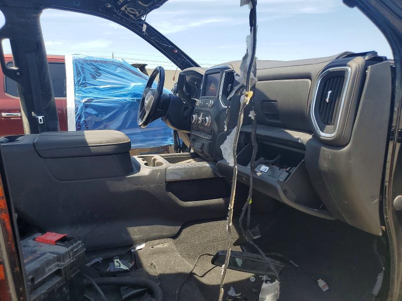2024 Gmc VIN 1GT49YEY5RF230146 COPART salvage auction — STRIPPED, TX - NONREPAIRABLE TITLE, sold $21,200 on 2026-08-20 (photo 5)