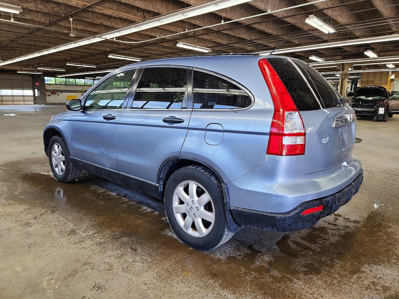 2007 Honda CR-V VIN JHLRE48557C038643 COPART salvage auction — Side, IL - CERT OF TITLE-CORRECTED, sold $2,750 on 2026-07-09 (photo 2)