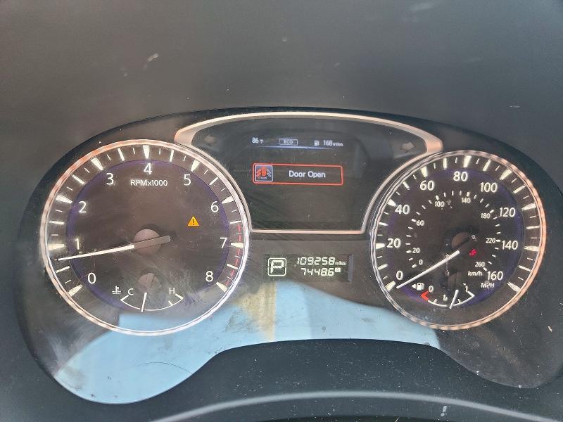 2017 Infiniti VIN 5N1DL0MM3HC501220 COPART salvage auction — FRONT END, Tx - Salvage Vehicle Title, sold $3,250 on 2026-07-06 (photo 9)
