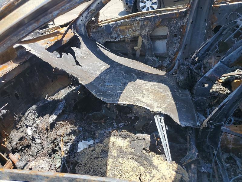2009 Acura Tl VIN 19UUA86289A000455 COPART salvage auction — BURN, Ca - Non-Repairable Vehicle Cert, sold $10 on 2026-07-31 (photo 7)