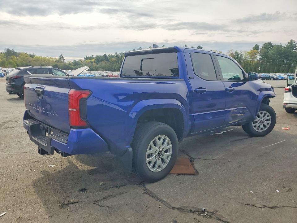 2025 Toyota Tacoma VIN 3TMLB5JN4SM162325 COPART salvage auction — Front End, MA - CERT OF TITLE-SALVAGE, sold $17,500 on 2026-06-30 (photo 3)