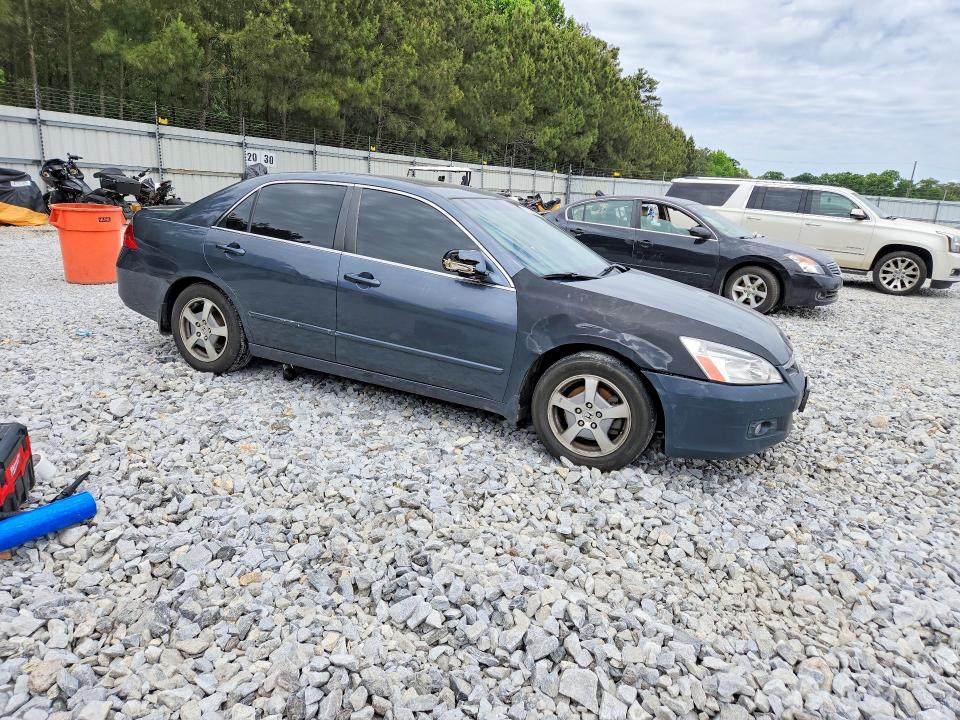 2007 Honda Accord VIN JHMCN36547C001131 COPART salvage auction — SIDE, GA - CERT OF TITLE-SALVAGE, sold $775 on 2026-07-14 (photo 4)