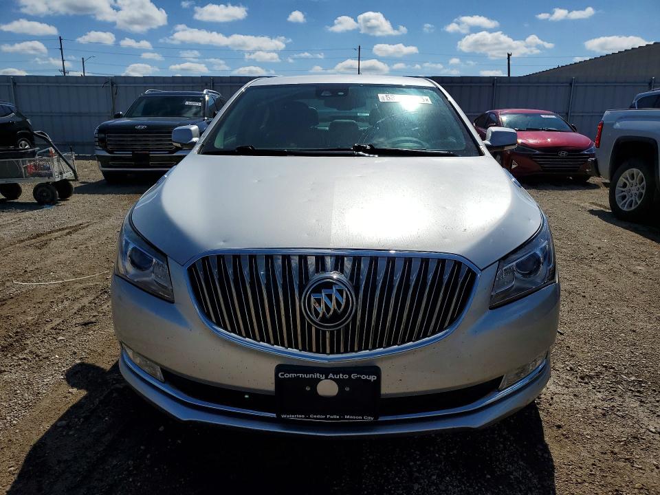 2015 Buick . VIN 1G4GB5G34FF206980 COPART salvage auction — HAIL, Ia - Cert Of Title-Salvage Title, sold $2,100 on 2026-07-08 (photo 5)