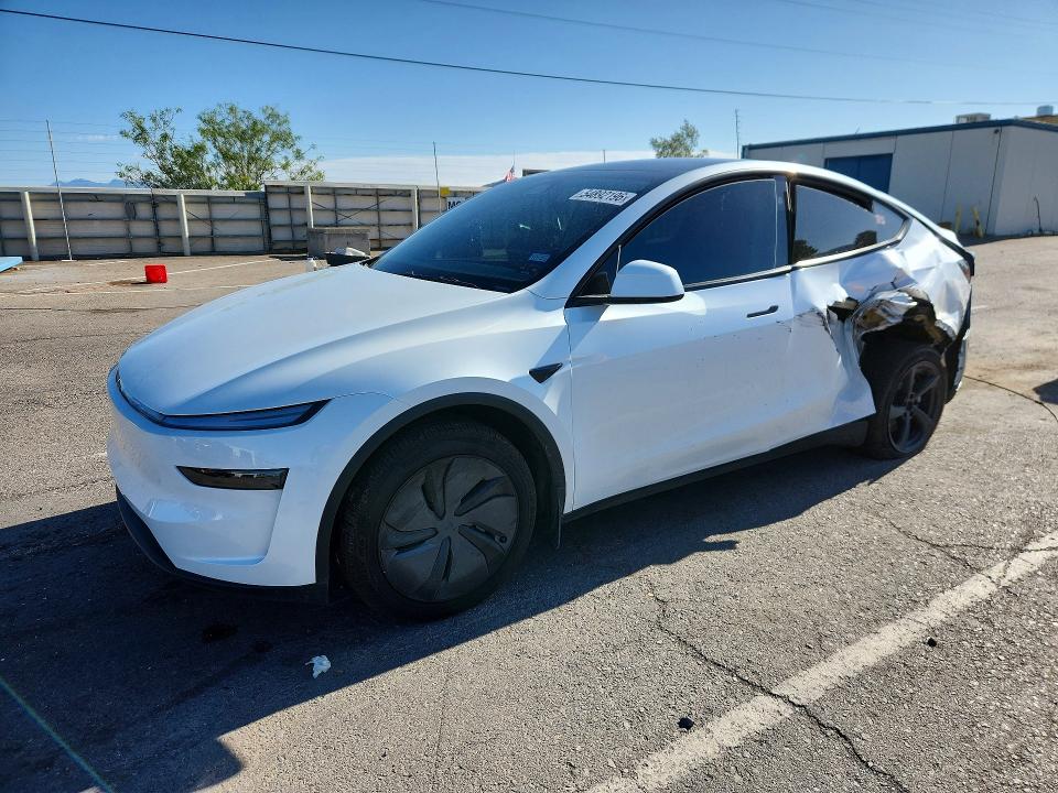 2026 Tesla Model y VIN 7SAYGDED8TA493353 COPART salvage auction — SIDE, Tx - Salvage Vehicle Title, sold $15,300 on 2026-07-31 (photo 1)