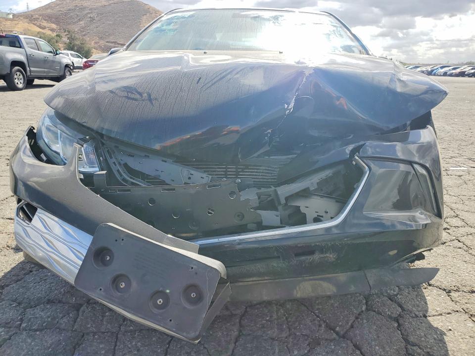 2018 Chevrolet Volt VIN 1G1RC6S55JU152174 COPART salvage auction — FRONT END, Ct - Dis/Dlr/Exp Only Clean Title, sold $775 on 2026-07-08 (photo 5)