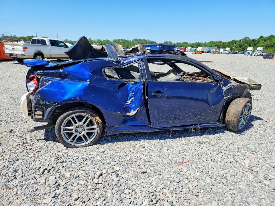 2006 Scion Tc VIN JTKDE177160112674 COPART salvage auction — ROLLOVER, Ga - Bill Of Sale - Parts Only, sold $200 on 2026-07-07 (photo 3)