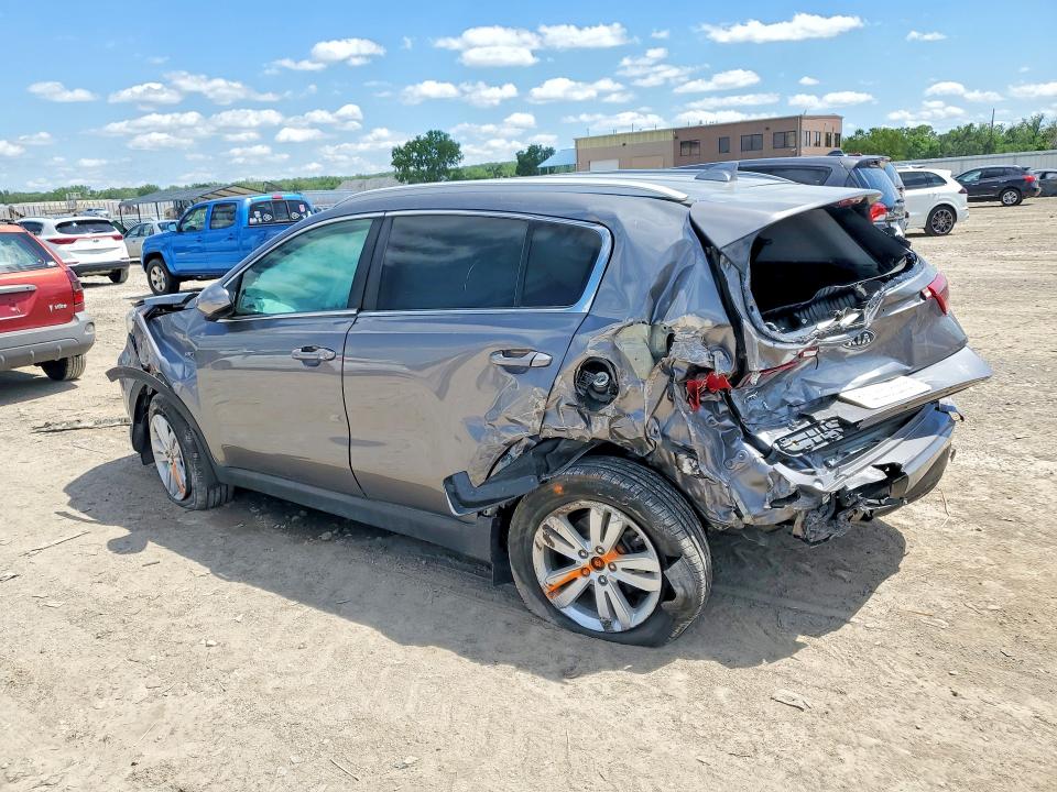 2017 Kia VIN KNDPMCAC2H7285560 COPART salvage auction — SIDE, Ks - Cert Of Title-Salvage, sold $1,950 on 2026-07-02 (photo 2)