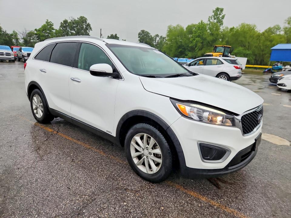 2016 Kia Sorento VIN 5XYPGDA3XGG003244 COPART salvage auction — HAIL, Mo - Salvage Certificate Of Title, sold $1,950 on 2026-07-03 (photo 4)