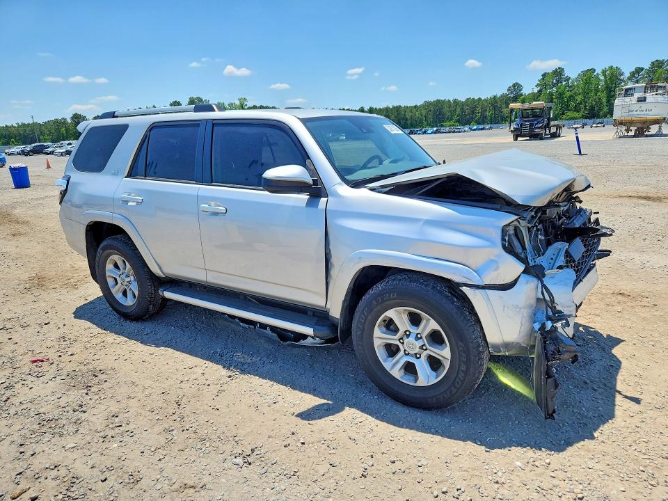 2022 Toyota 4runner VIN JTEEU5JR8N5270202 COPART salvage auction — FRONT END, Nc - Salvage Certificate Of Title, sold $9,600 on 2026-07-20 (photo 4)