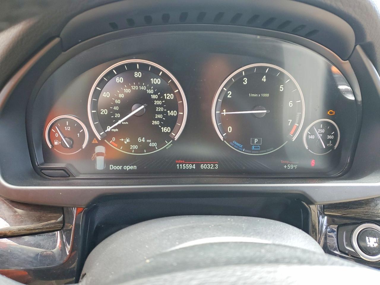 2016 BMW X5 VIN 5UXKT0C57G0F75473 COPART salvage auction — Minor Dent/Scratches, CA - DIS/DLR/EXP ONLY CLEAN TITLE, sold $3,150 on 2026-07-03 (photo 9)
