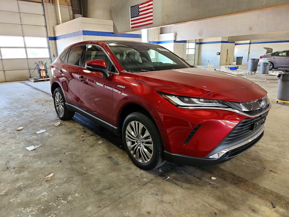 2021 Toyota Venza VIN JTEAAAAH7MJ024982 COPART salvage auction — SIDE, Va - Cert Of Title - Salvage, sold $14,100 on 2026-07-02 (photo 4)