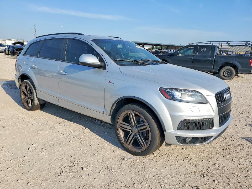 2015 Audi VIN WA1DGAFE5FD012579 COPART salvage auction — NORMAL WEAR, Tx - Certificate Of Title, sold $150 on 2026-07-03 (photo 4)
