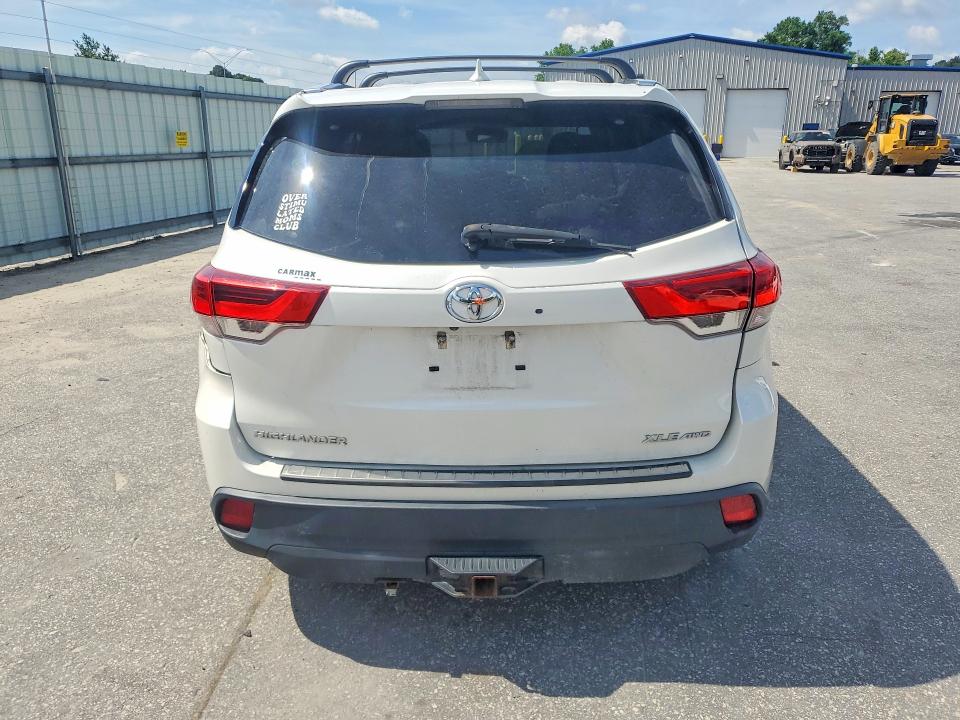 2019 Toyota Highlander VIN 5TDJZRFH8KS608361 COPART salvage auction — SIDE, NC - SALVAGE CERTIFICATE OF TITLE, sold $5,200 on 2026-07-28 (photo 6)