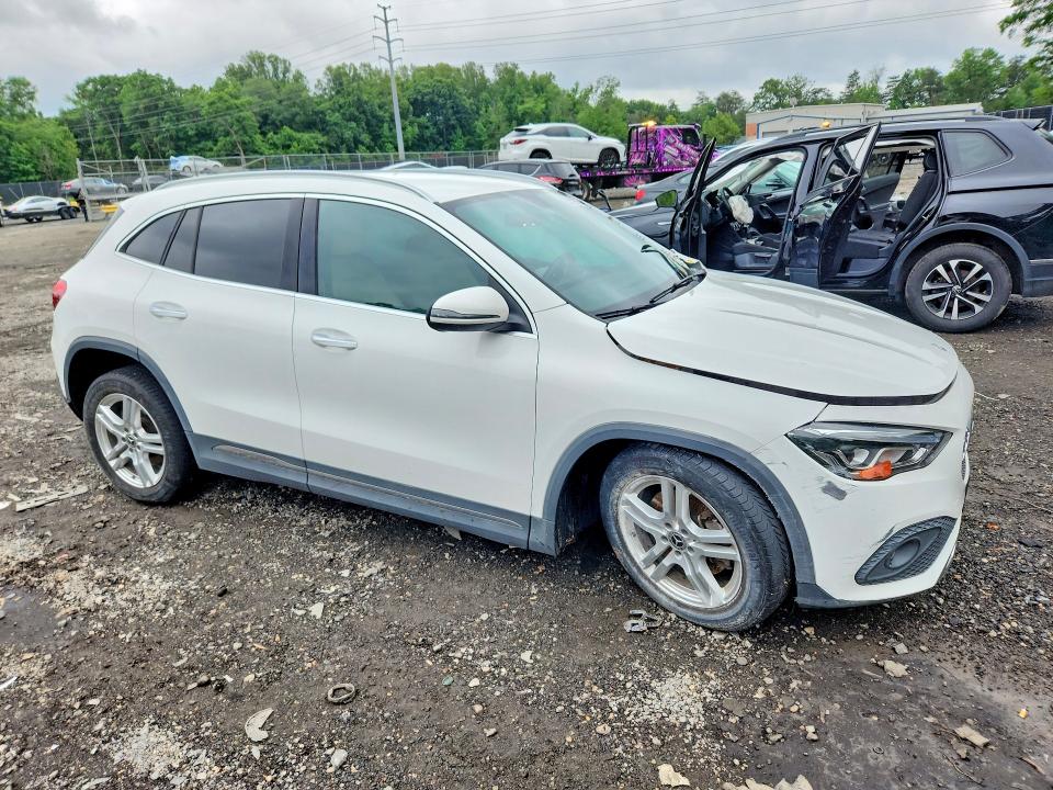 2022 Mercedes-benz Gla-klasse VIN W1N4N4HB8NJ343682 COPART salvage auction — FRONT END, Md - Cert Of Salvage > 75% Damage, sold $6,600 on 2026-07-31 (photo 4)