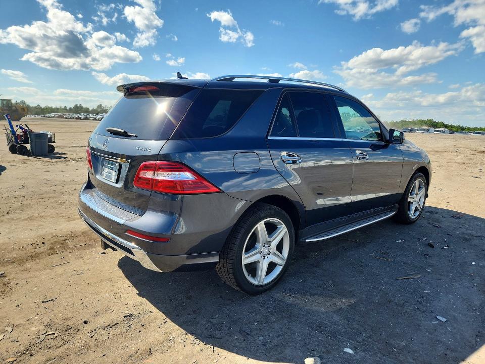 2015 Mercedes-benz Ml-class VIN 4JGDA5GB2FA496534 COPART salvage auction — MINOR DENT/SCRATCHES, VA - CERTIFICATE OF TITLE (P), sold $8,300 on 2026-07-15 (photo 3)