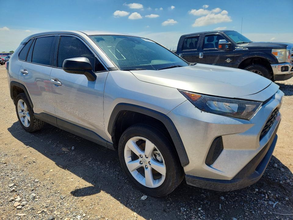 2022 Toyota Rav 4 VIN 2T3H1RFV2NC209882 COPART salvage auction — MINOR DENT/SCRATCHES, Tx - Cert Of Title-Rebuilt Salvage (P), sold $16,400 on 2026-07-30 (photo 4)