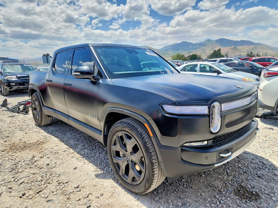 2023 Rivian VIN 7FCTGBAA4PN029911 COPART salvage auction — REAR END, Ut - Salvage Certificate, sold $15,000 on 2026-07-24 (photo 4)