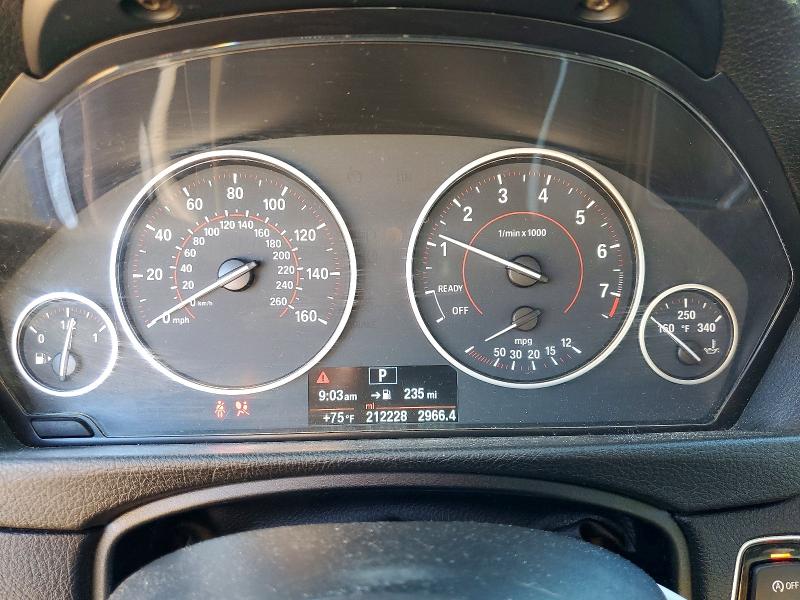 2015 BMW 3er VIN WBA3A5G5XFNS83511 COPART salvage auction — FRONT END, Tx - Salvage Vehicle Title, sold $525 on 2026-07-27 (photo 9)