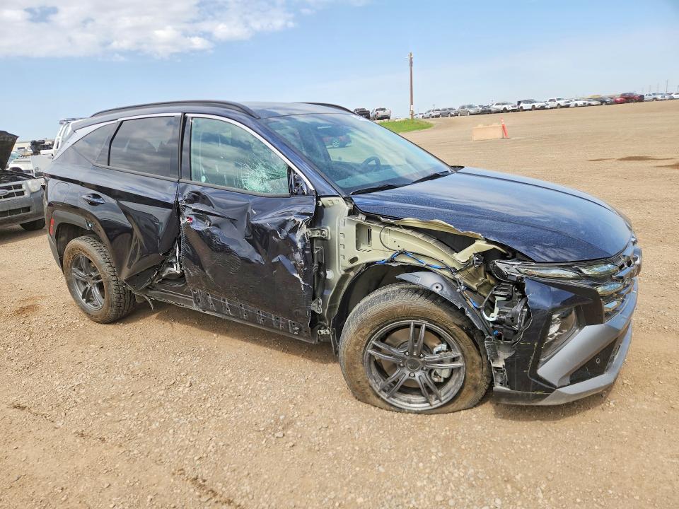 2025 Hyundai Tucson VIN KM8JDDD2XSU333583 COPART salvage auction — SIDE, Ab - Bos - Salvage, sold $9,100 on 2026-07-07 (photo 4)