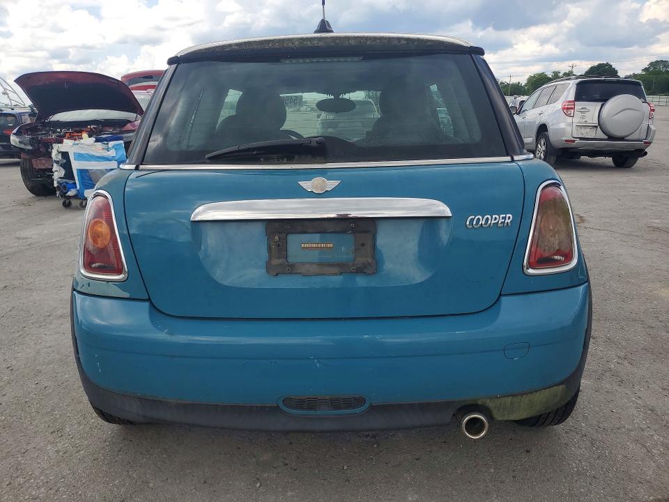 2008 Mini Cooper VIN WMWMF335X8TT67133 COPART salvage auction — NORMAL WEAR, Tn - Certificate Of Title, sold $625 on 2026-07-22 (photo 6)