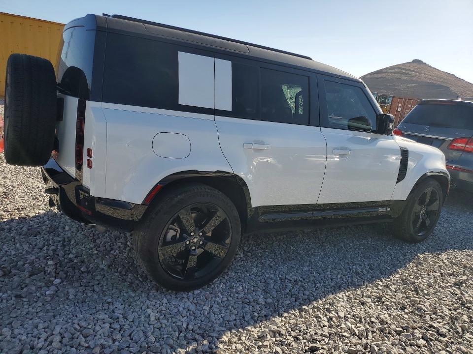 2025 Land rover Defender VIN SALE2EEU1S2367580 COPART salvage auction — FRONT END, Nv - Salvage Title, sold $41,500 on 2026-07-08 (photo 3)