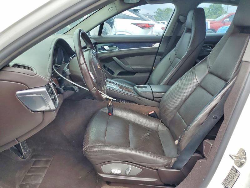 2010 Porsche Panamera VIN WP0AB2A7XAL061412 COPART salvage auction — MINOR DENT/SCRATCHES, FL - CERT OF TITLE-REBUILT, sold $5,400 on 2026-08-26 (photo 7)