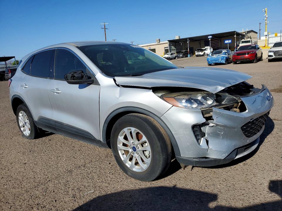 2020 Ford Escape VIN 1FMCU9G65LUC05175 COPART salvage auction — FRONT END, WV - CERTIFICATE OF TITLE, sold $825 on 2026-07-09 (photo 4)