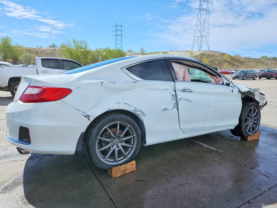 2015 Honda Accord VIN 1HGCT2B83FA001991 COPART salvage auction — ROLLOVER, Salvage Title, sold $275 on 2026-07-22 (photo 3)