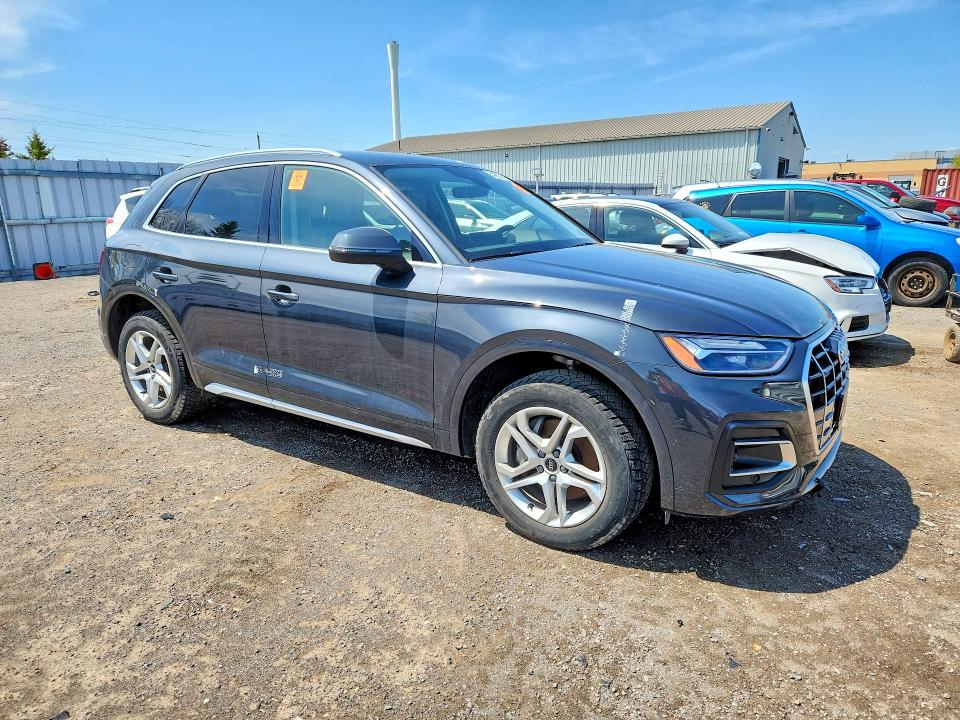 2023 Audi Q5 VIN WA1AAAFY4P2043592 COPART salvage auction — VANDALISM, On - Permit No Brand - Unfit, sold $18,900 on 2026-07-15 (photo 4)