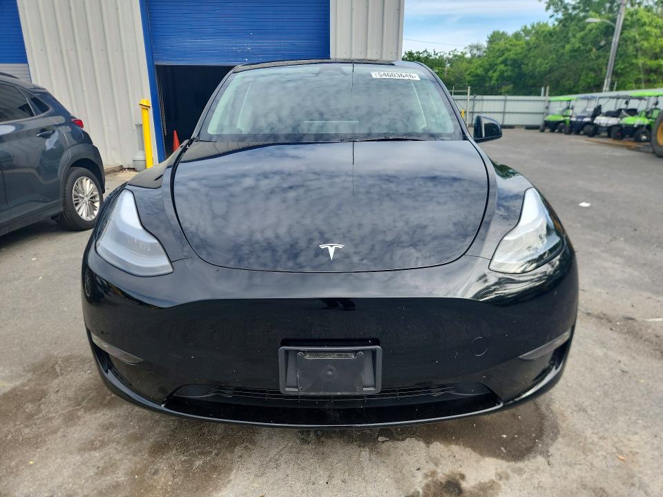2025 Tesla Model y VIN 7SAYGDEE3SF295290 COPART salvage auction — SIDE, Nj - Cert Of Title-Salvage, sold $550 on 2026-07-30 (photo 5)