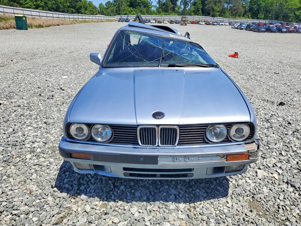 1990 BMW 3 series VIN WBAAD131XLED12577 COPART salvage auction — SIDE, Nc - Salvage Certificate Of Title, sold $1,600 on 2026-07-29 (photo 5)