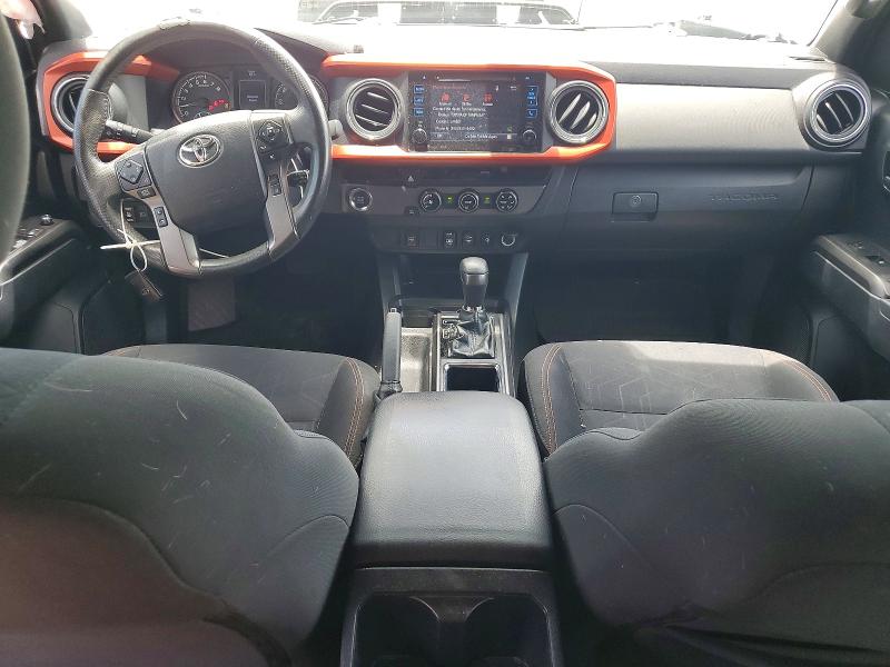 2018 Toyota Tacoma VIN 5TFAZ5CN3JX069997 COPART salvage auction — SIDE, FL - CERT OF TITLE SLVG REBUILDABLE, sold $10,100 on 2026-07-31 (photo 8)