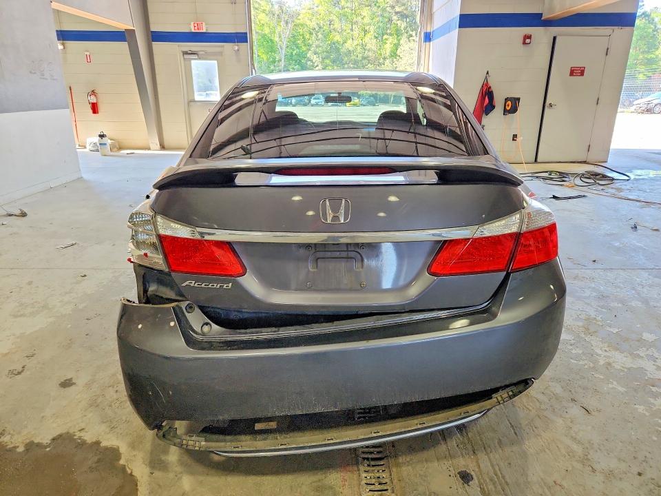 2014 Honda Accord VIN 1HGCR2F35EA257898 COPART salvage auction — REAR END, VA - CERT OF TITLE - SALVAGE, sold $1,300 on 2026-07-02 (photo 6)