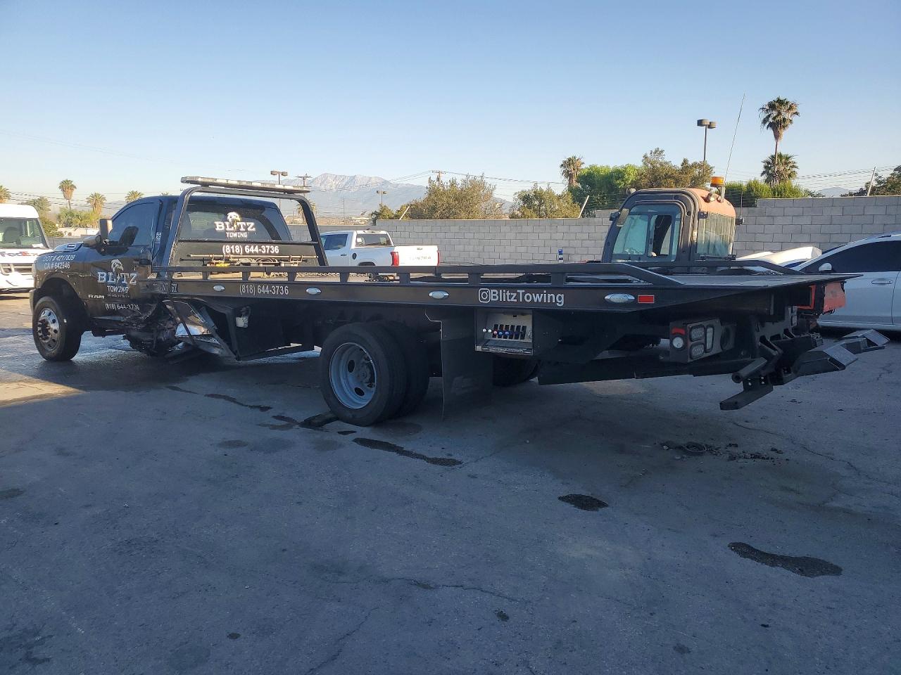 2020 Ram 5500 VIN 3C7WRMDL5LG238392 COPART salvage auction — Side, CA - CERT OF TITLE-SALVAGED, sold $10,000 on 2026-05-26 (photo 2)