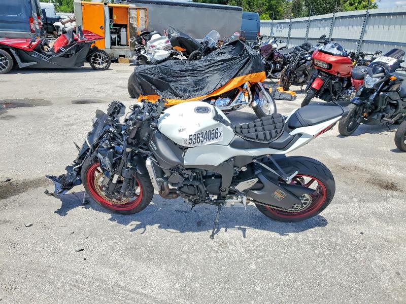 2025 Kawasaki VIN JKBZXJK14SA010998 COPART salvage auction — FRONT END, Fl - Cert Of Title Slvg Rebuildable, sold $1,050 on 2026-07-30 (photo 3)