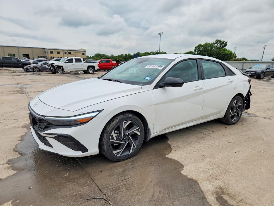 2025 Hyundai Elantra VIN KMHLM4DJ8SU172389 COPART salvage auction — REAR END, Tx - Salvage Vehicle Title, sold $7,300 on 2026-07-13 (photo 1)