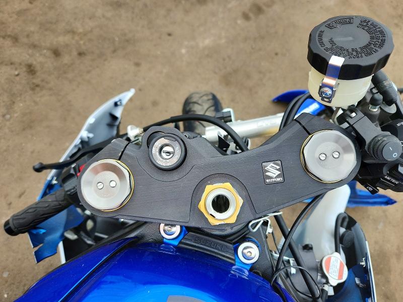 2026 Suzuki Gsx-r750 VIN JS1GR7MA0T7101416 COPART salvage auction — ALL OVER, CT - CERT OF TITLE-SALVAGE, sold $2,750 on 2026-07-02 (photo 7)