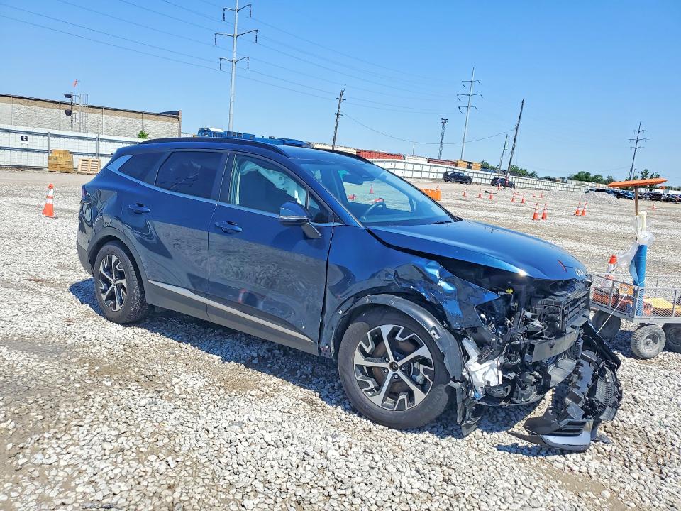 2025 Kia Sportage VIN KNDPVCDG8S7250671 COPART salvage auction — FRONT END, OH - CERT OF TITLE-SALVAGE, sold $10,500 on 2026-07-24 (photo 4)