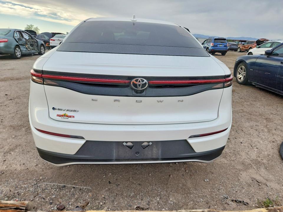 2024 Toyota Crown VIN JTDAAAAFXR3025168 COPART salvage auction — SIDE, Az - Cert Of Title - Salvage, sold $10,700 on 2026-07-06 (photo 6)