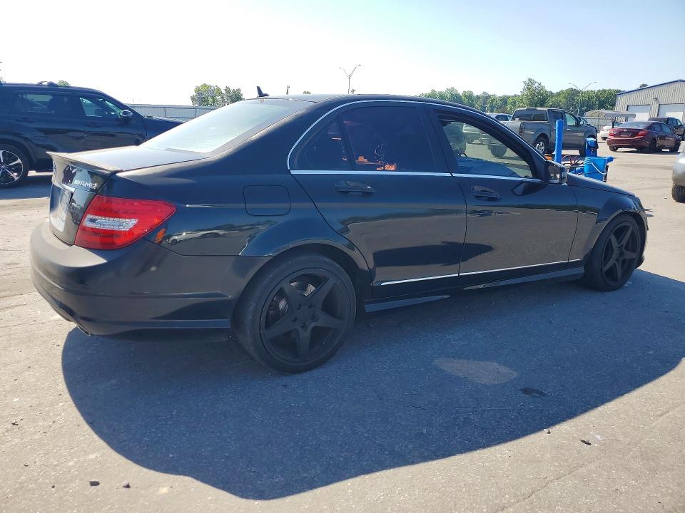 2010 Mercedes-benz C class VIN WDDGF5EB5AA392432 COPART salvage auction — SIDE, NC - SALVAGE CERTIFICATE OF TITLE, sold $250 on 2026-07-16 (photo 3)