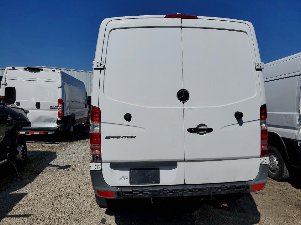 2018 Mercedes-benz VIN WD3PF3CC5JP614114 COPART salvage auction — FRONT END, Il - Salvage Certificate, sold $3,550 on 2026-07-29 (photo 6)