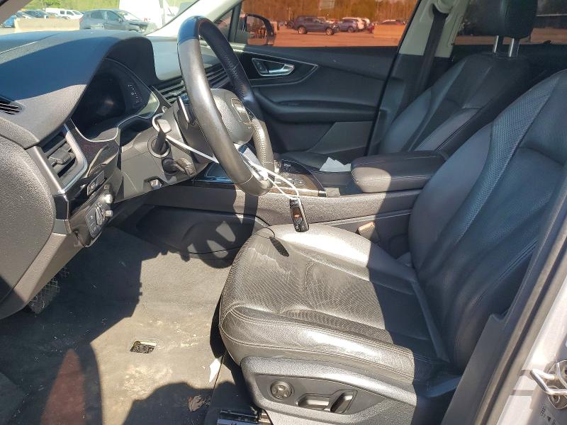 2017 Audi Q7 VIN WA1VAAF74HD003821 COPART salvage auction — MINOR DENT/SCRATCHES, Fl - Certificate Of Title, sold $4,400 on 2026-07-16 (photo 7)