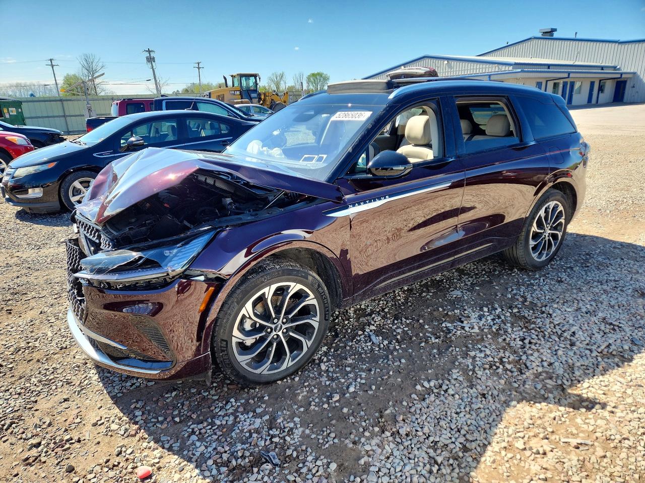 2025 Lincoln Nautilus VIN 5LMPJ8KA7SJ897890 — COPART salvage auction photo