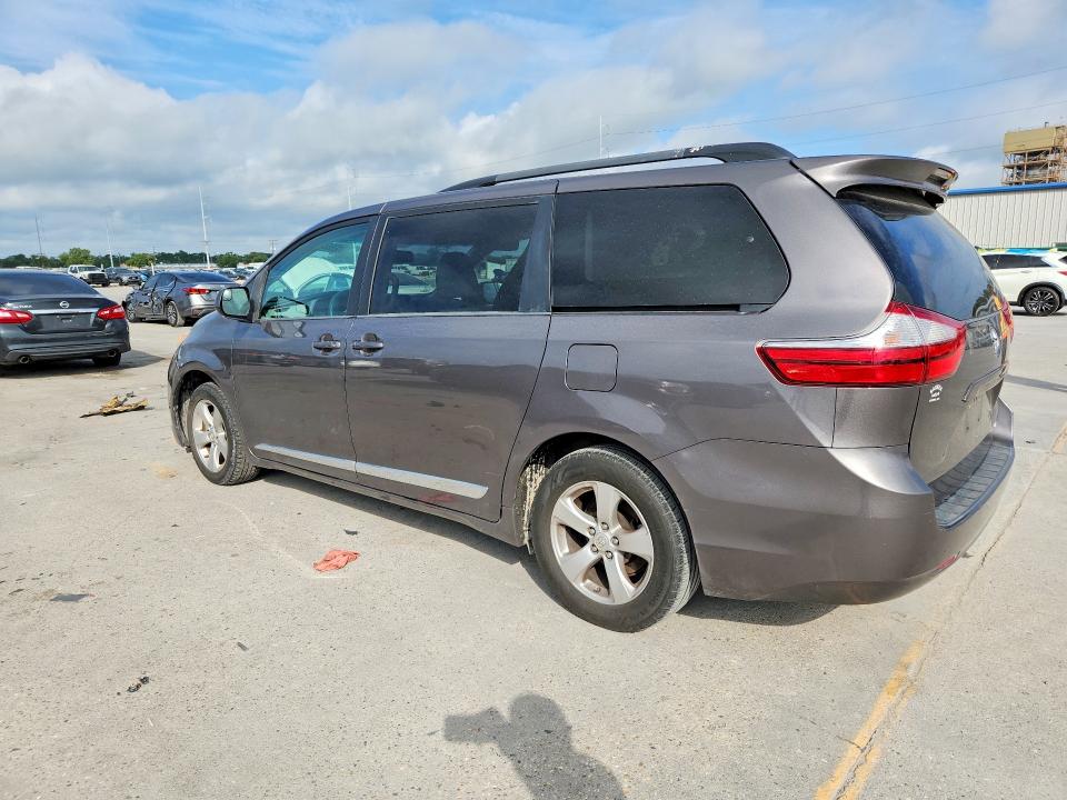 2017 Toyota VIN 5TDKZ3DC8HS841903 COPART salvage auction — MINOR DENT/SCRATCHES, La - Cert Of Title-Salvage, sold $6,600 on 2026-07-29 (photo 2)
