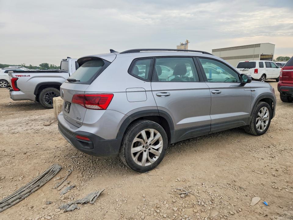 2023 Volkswagen Taos VIN 3VVAX7B28PM318528 COPART salvage auction — ROOF, Ks - Cert Of Title-Salvage, sold $8,300 on 2026-07-30 (photo 3)