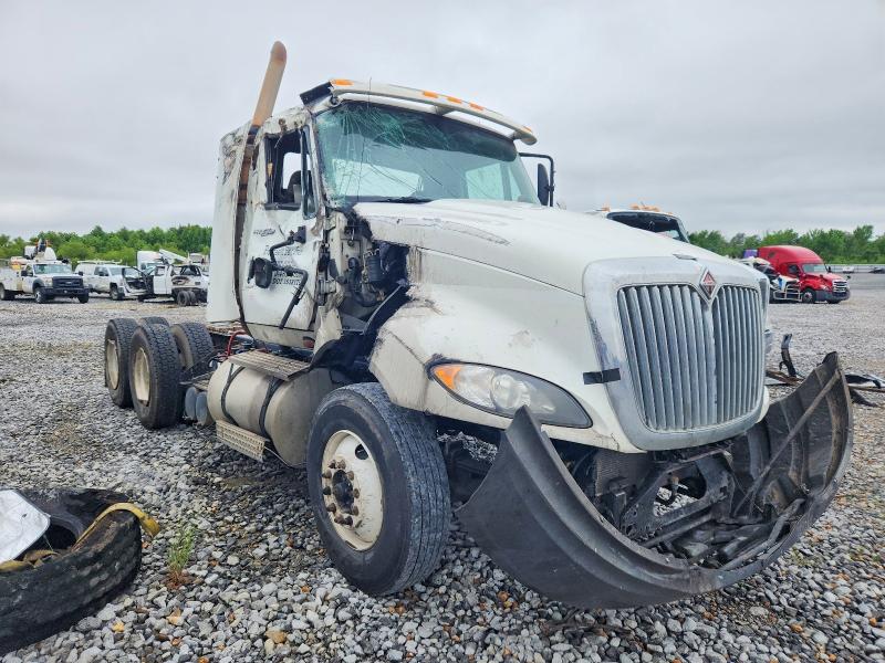 2011 International VIN 3HSCTSJR8BN325784 — COPART salvage auction photo