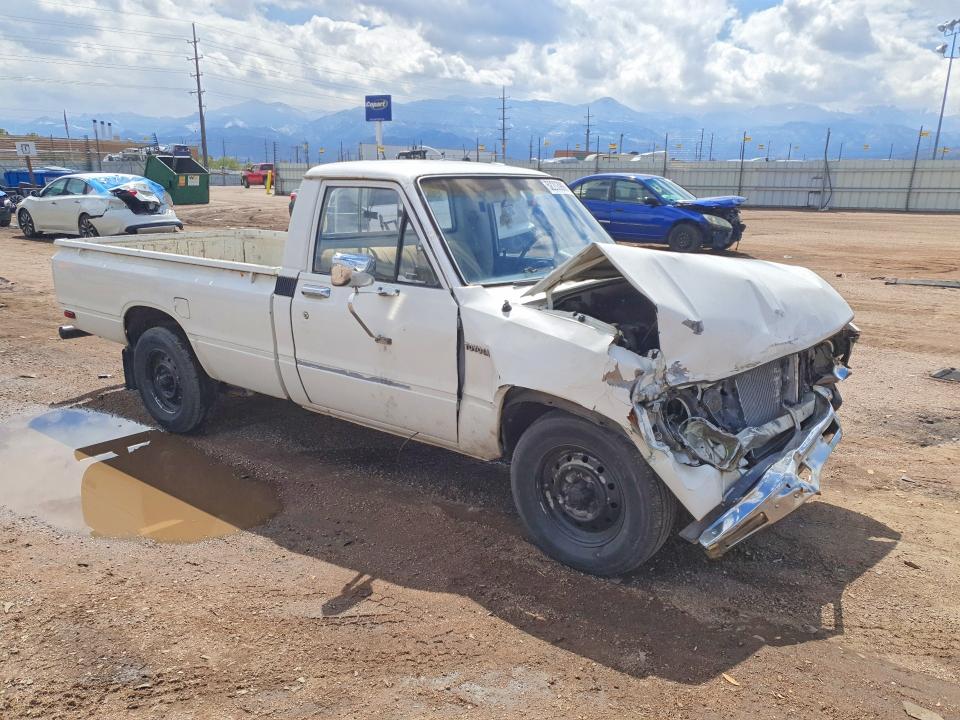 1983 Toyota Pickup VIN JT4RN44D0D1149974 COPART salvage auction — FRONT END, CO - CERTIFICATE OF TITLE, sold $1,750 on 2026-07-27 (photo 4)
