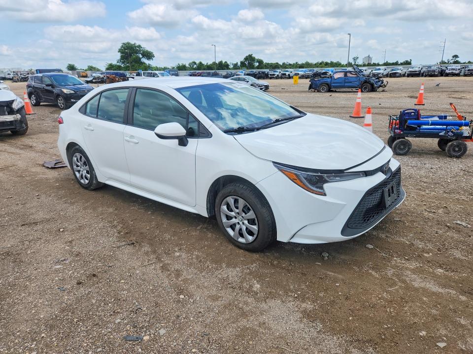 2021 Toyota Corolla VIN 5YFEPMAEXMP187844 COPART salvage auction — FRONT END, Tx - Salvage Vehicle Title, sold $3,900 on 2026-07-15 (photo 4)